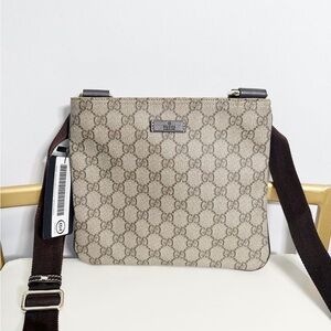 Pre loved authentic Gucci crossbody